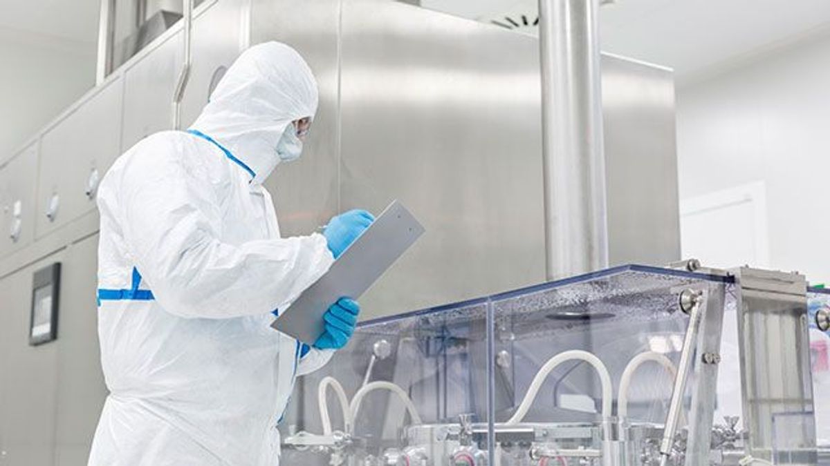 Appropriate Furnishings Help Keep Cleanrooms In Compliance L